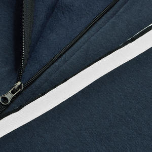 Tela transpirable Look New Quick Dry Full Sleeve con rayas laterales blancas Slim Fit Size Customise Made Men Chándales - Product Image 3