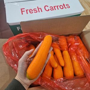 Zanahorias orgánicas congeladas Verduras frescas de Vietnam Sabor dulce saludable Compradores internacionales de naranja con alto contenido de vitamina - Product Image 3