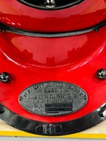 Casque de plongée rouge en laiton vintage, objet décoratif |   Casque de plongée antique pour les profondeurs marines