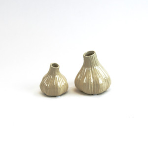 CBD4003WT - Petit vase en céramique pour bourgeons d'ail - 3 L x 3,3 H - Product Image 3