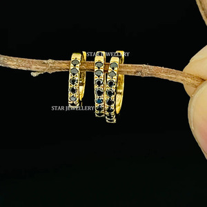 Bague en or massif 14 carats avec diamant de couleur CZ Bijoux fins. - Product Image 1