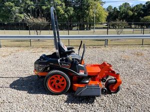 Cortadora de Césped KUBOTA Z252, Tractor 4x4, Máquina de Jardín, Cortadora de Pasto de Alta Resistencia para Uso Agrícola, Precio Económico al por Mayor - Product Image 2