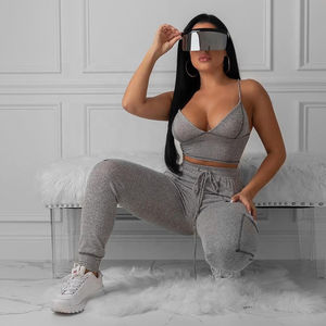 Logo personnalisé stock de leggings de sport taille haute pour la course à pied leggings de yoga pour femmes avec poches - Product Image 4