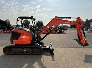 รถขุดขนาดเล็กคูโบต้า U55-5 ประสิทธิภาพสูง แบบไม่มีการหมุนศูนย์กลาง น้ำหนัก 5.5 ตัน ขับเคลื่อนด้วยเครื่องยนต์ดีเซล พร้อมเกียร์ PLC และห้องโดยสารดีลักซ์ - Product Image 5