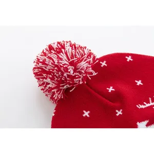Chapeau de Noël Skandimos personnalisé pour merchandising sur mesure - Product Image 2
