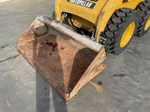 Skid steer loader Caterpillar 216B3 Diesel for sale - Product Image 4