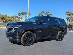 Chevrolet Tahoe High Country SUV 2023 Usado, Gasolina/Gasóleo, Emisión Euro VI, 6 Asientos, Asientos de Cuero, Automático, Lado Izquierdo, Aleación de Aluminio Ligera - Product Image 2