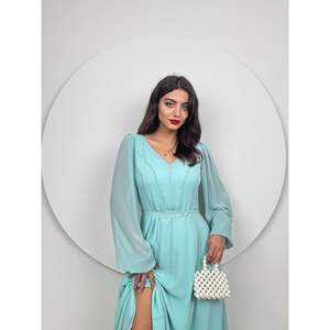 Robe trapèze en mousseline de soie à col en V avec taille naturelle 1032 - Product Image 6