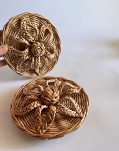 Porte-papier toilette en rotin avec couvercle à motif tissé, boîte de rangement artisanale, écologique, naturelle, décoration intérieure et extérieure, vente en gros du Vietnam - Product Image 4