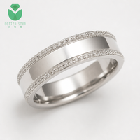 Runder Labor-Diamantschliff Maßgefertigter Trendiger Unisex Breiter Ring 14K 18K Weißgold D VVS IGI Zertifizierter Ehering