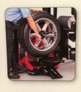 NUEVA Máquina Balanceadora de Ruedas 3D Hunter de Alto Rendimiento, Compatible con 380V/220V para Neumáticos de Camión/ATV/SUV/Auto/Motocicleta, 3 Años de Garantía - Product Image 3