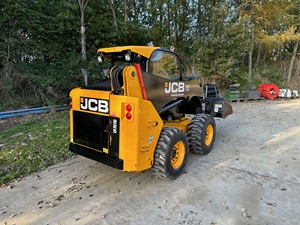รถตักล้อยาง JCB รุ่น 205 Eco Power Boom ดีเซล สีเหลือง พร้อมชิ้นส่วนเครื่องยนต์หลัก - Product Image 3