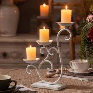 Bougeoir de Noël en métal pour décoration de la maison et repose-chandelier couleur or plaqué brillant fait à la main aspect admirable décor approvisionnement - Product Image 6