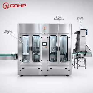 Integrierte Rotations-Gewürzabfüll- und Verschließmaschine mit Wasserfall-Kappensortierer für kundenspezifische Flaschen - Product Image 5