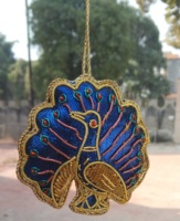 Vente en gros de décorations et accessoires de Noël festifs Jaunty Zari de 3 pouces pour arbre de Noël, en provenance d'Inde, 34648, pour la décoration des fêtes
