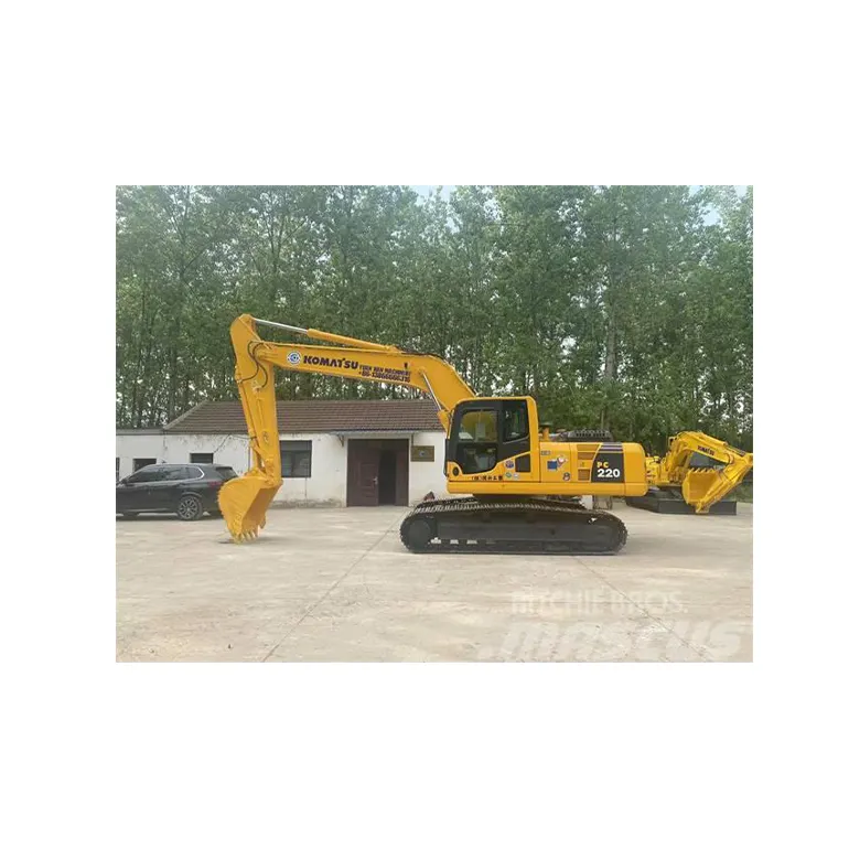 Экскаватор KOMATSU 220-8, 23100 кг