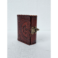 Mini journal en cuir avec pierres précieuses et serrure Vintage en relief à la main petit cahier journal pour écrire des croquis de voyage et des cadeaux