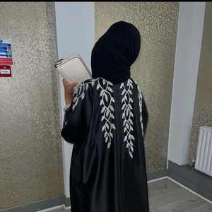 ชุดอาบายะห์แบบเปิดด้านหน้า แขนยาว ผ้าไหมหรูหรา ป้องกันริ้วรอย งานแฮนด์เมด คุณภาพสูง สำหรับผู้หญิง สไตล์อิสลาม ประดับลูกปัด ดีไซน์หรูหรา แบบดูไบ - Product Image 2
