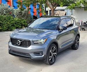 2019 VOLVO XC40 T5 R DESIGN AWD LISTO PARA ENVIAR - Product Image 1