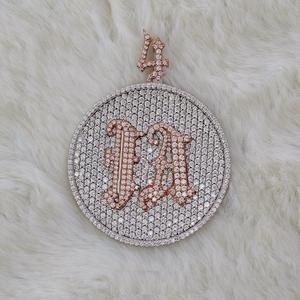 Corte redondo Ice Out VVS Moissanite Diamond Pendant Hip Hop Style Pendant Regalo de boda para hombres 925 Sterling Silver - Product Image 2