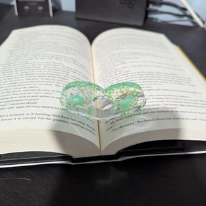 Support de page de livre en résine, poignée pour les doigts, accessoire de lecture durable et confortable, parfait pour les livres, les documents d'étude, les journaux et les romans - Product Image 1