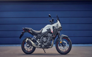 มอเตอร์ไซค์ NX 500 รุ่นดั้งเดิม - Product Image 1