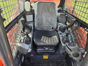 รถตักล้อยาง Kubota SVL97-2 ปี 2021 รถตักหน้า พร้อมชิ้นส่วน Huade ประสิทธิภาพสูง ระบบตีนตะขาบ กำลัง 75 กิโลวัตต์ - Product Image 2