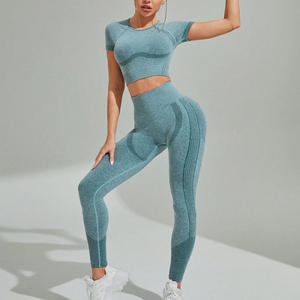 ชุดเสื้อยืดและเลกกิ้งออกกำลังกายสำหรับผู้หญิงเสื้อผ้าสำหรับยิมผ้ายืดระบายอากาศได้สั่งทำฉลากส่วนตัว - Product Image 6