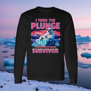 T-shirt à manches longues avec motif Winter Adventures, Surviving the Polar Bear Plunge, amusant pour l'aventurier - Product Image 3