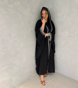 Abaya Dubaï en soie noire de haute qualité, à manches longues, anti-rides, avec de belles broderies blanches, tenue de prière musulmane traditionnelle - Product Image 5