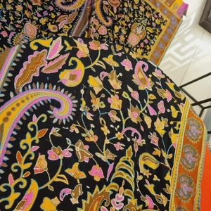 Chal de Pashmina 2026 Nuevo Diseño Más Vendido Chales Cálidos de Invierno para Mujer / Último Estilo Chal de Invierno Multicolor para Mujer - Product Image 3