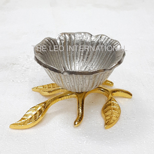 Bol décoratif plaqué or de forme irrégulière en aluminium métal accessoires pour la maison hôtel événements fête cadeau bol - Product Image 3