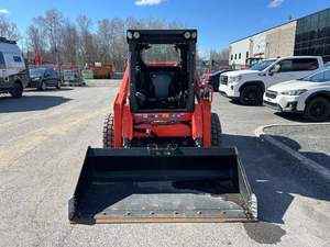 Achetez un chargeur sur chenilles Kubota SVL75-2, faible nombre d'heures, cabine fermée, comme neuf, pompe de chargeuse de 2 tonnes à haut débit avec hydraulique auxiliaire - Product Image 3