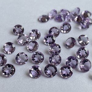 Amatista Rosa natural Corte redondo 5mm Facetado-Amatista Rosa suelta Piedra preciosa suelta de alta calidad - Product Image 1