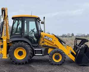 Chargeuse-pelleteuse JCB 3CX Sitemaster 4x4, machine de chantier diesel avec chargeur frontal et pelle arrière - Product Image 5