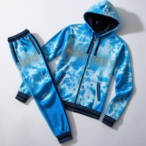 Chándal Informal con Capucha para Hombre de Primera Calidad con Pedrería, Diseño Personalizable, Opciones de Fabricación Personalizada de Alta Calidad - Product Image 1