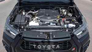 CAMIONETA TOYOTA HILUX DC GR SPORT DOBLE CABINA 2024 USADA EN BUEN ESTADO, LISTA PARA ENVIAR - Product Image 2