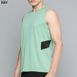 Débardeur pour hommes Tissu en mélange de coton et polyester Chemise sans manches respirante Coupe confortable Impression de logo personnalisé Fourniture d'usine OEM - Product Image 4