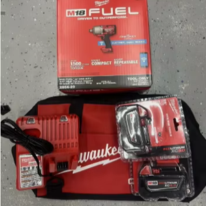 Kit de Llave de Impacto de Alto Torque M1lwaukee 2864-22 M18 FUEL de 18 V y 3/4 (Teléfonos: /+1 631 9219112) - Product Image 1