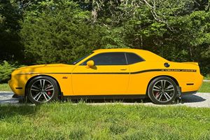 DODGE CHALLENGER SRT8 2012 USADO, Volante a la Izquierda/Derecha - Product Image 2