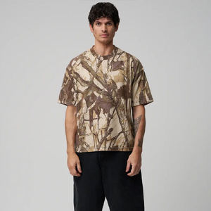 T-shirt de mode Streetwear en gros | T-shirt surdimensionné de conception personnalisée | Fournisseur de vêtements de style Hip Hop OEM - Product Image 3