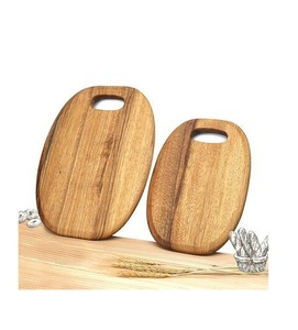 Exclusive quality wooden chopping board <b>antique</b> design oval shape wood cutting board at cheapest price - Product Image 1