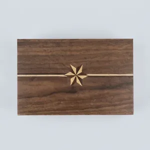 Boîte à bijoux en bois d'acacia, design minimaliste rectangulaire, boîte de rangement à un seul niveau, sculptée, avec serrure en fer, boîtes de rangement décoratives - Product Image 6