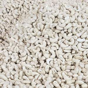 Noix de cajou grillées biologiques Santigo au Vietnam W180 240 320 de qualité supérieure LOW quantité minimale de commande - Product Image 1