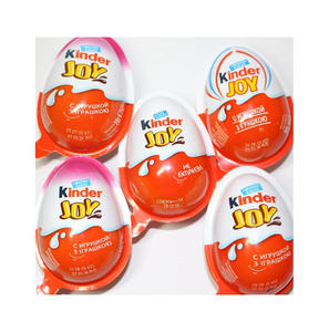 Huevos de Chocolate Gigantes Kinderr Surprise Maxi 100g con Juguete de Gran Tamaño para Venta al por Mayor en Tiendas y Cadenas de Suministro - Product Image 1