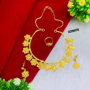 สร้อยคอออกแบบชุบทอง - Product Image 4