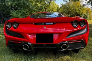 FERRARI F8 Tributo 2023, Gasolina, Bajo Kilometraje - Product Image 3