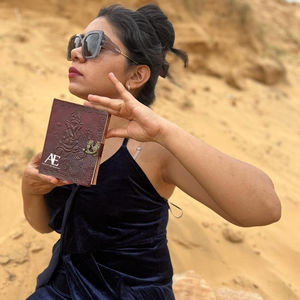 Nouveau véritable main usiné en cuir gaufré Bronze fermoir serrure journaux Boho traditionnel Vintage en cuir serrure voyage poésie journaux - Product Image 1