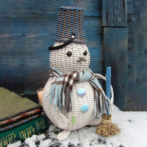 Muñeco de nieve de ratán súper bonito tejido a mano suministros de decoración navideña regalos de navidad OEM aceptado diseños personalizados de Vietnam - Product Image 3