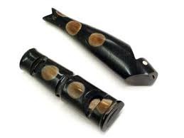 Silbato de cuerno de búfalo hecho a mano de la mejor calidad al por mayor de Fizacraft con estilo animal pulido y cordón de cuero - Product Image 3